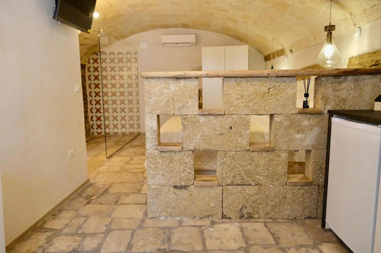 Vico Luxury Room Mesagne Exterior photo